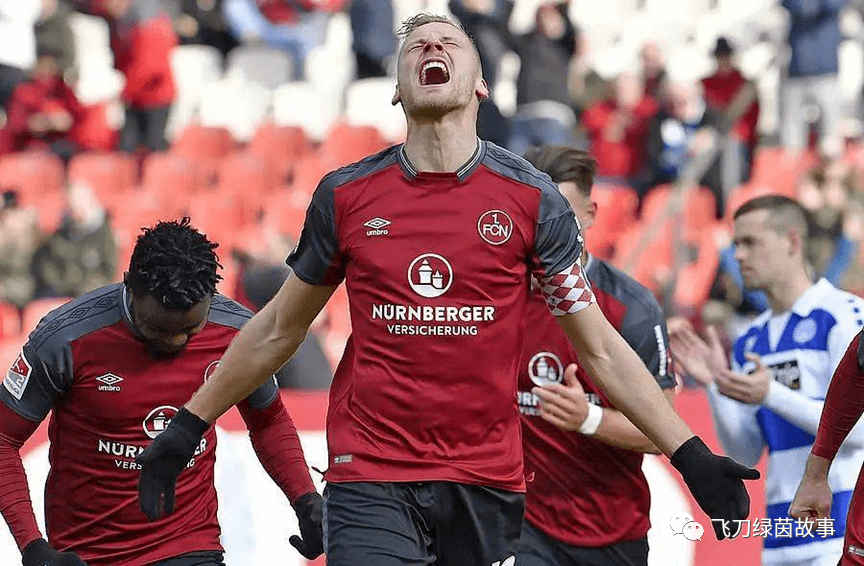 沙尔克04主场狼狈输球，法兰克福获得胜利夺取关键3分的简单介绍
