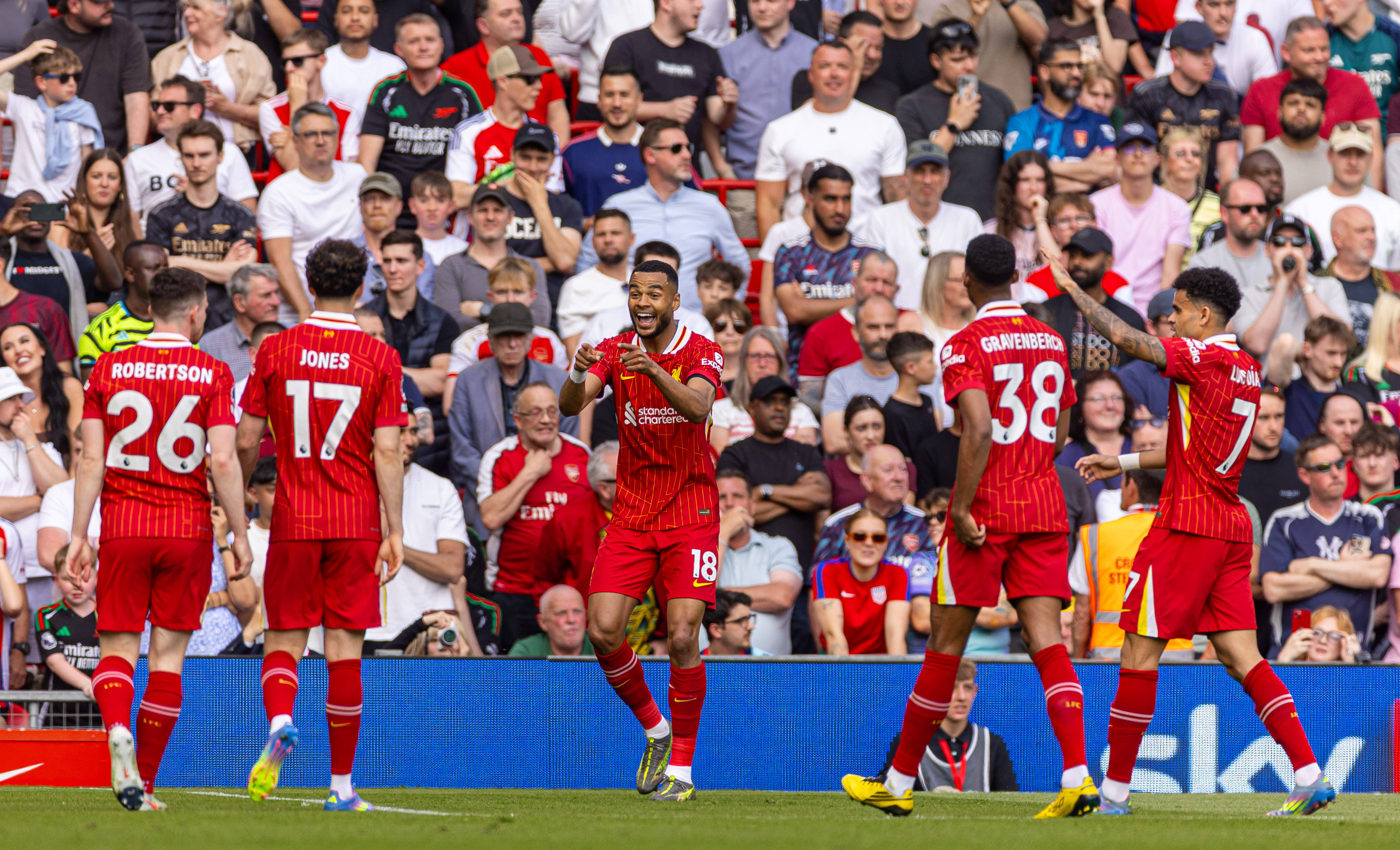 利物浦客场大胜,欧冠淘汰赛名震欧洲的简单介绍 利物浦客场大胜,欧冠淘汰赛名震欧洲的简单介绍